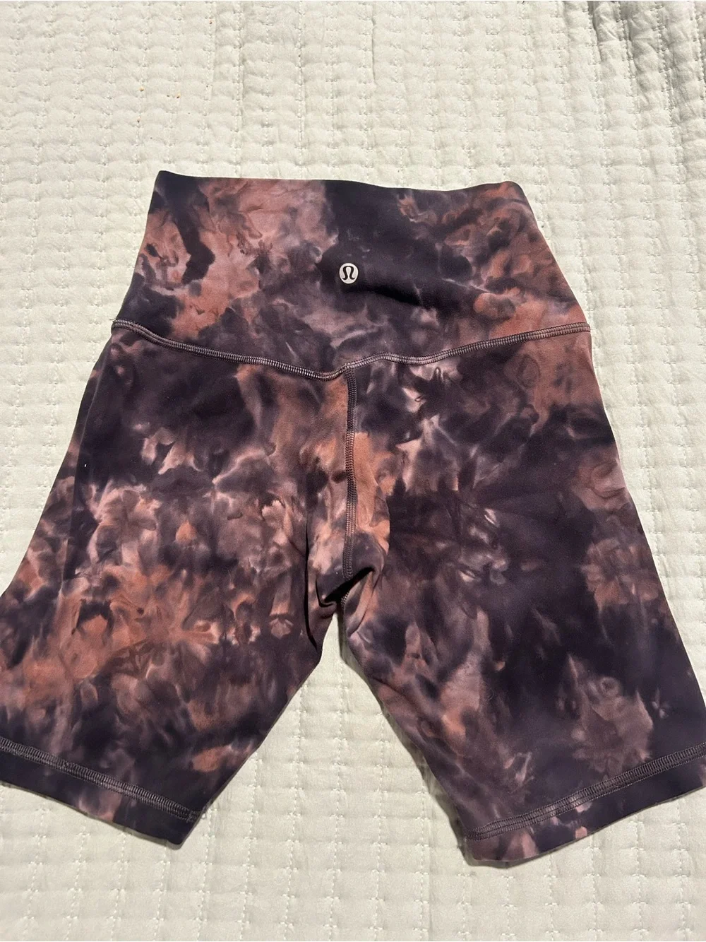 Lululemon Align Diamond Dye Bike shorts size 4